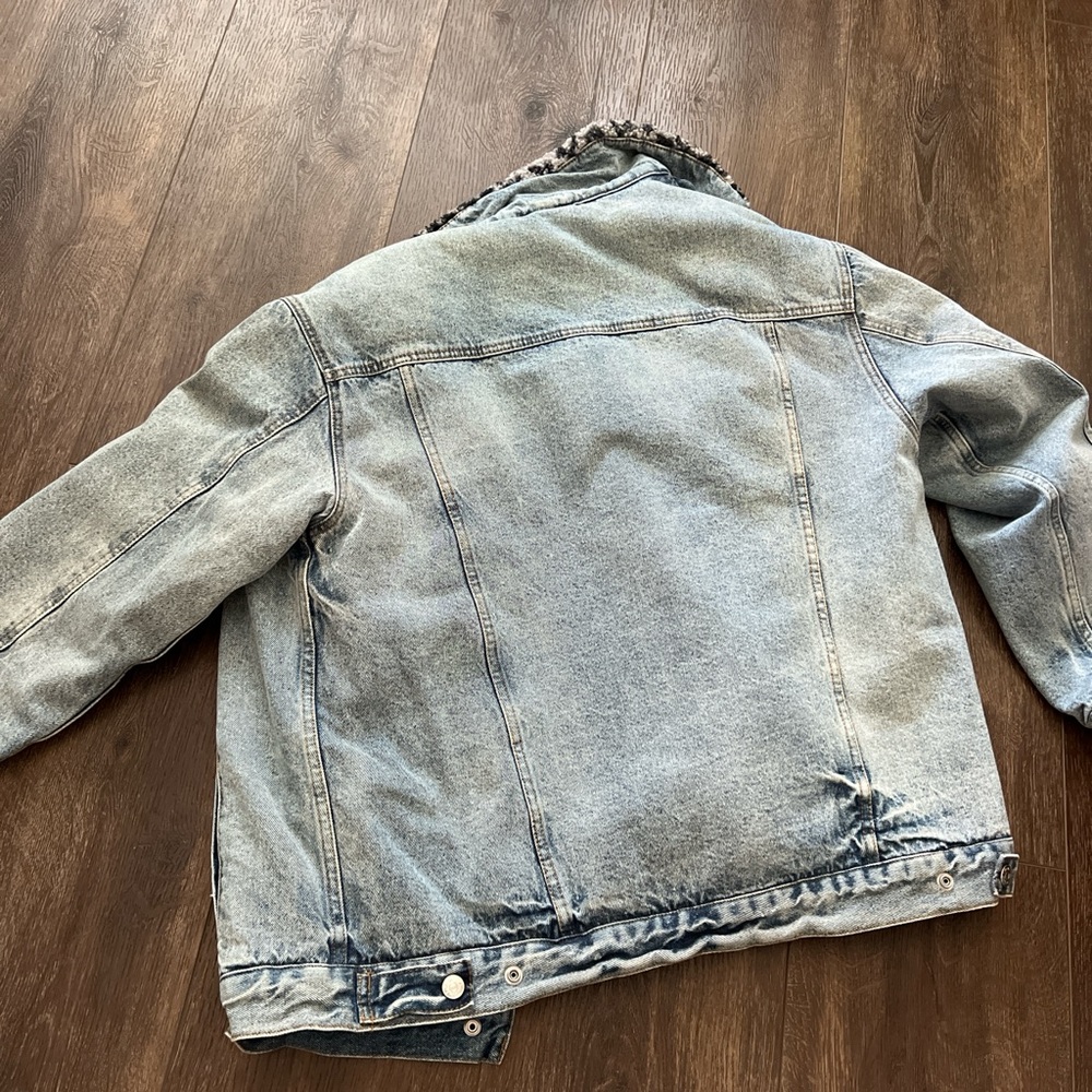 We the Free “Wild Ones” Sherpa-lined Trucker Jacket - Picture 5 of 6
